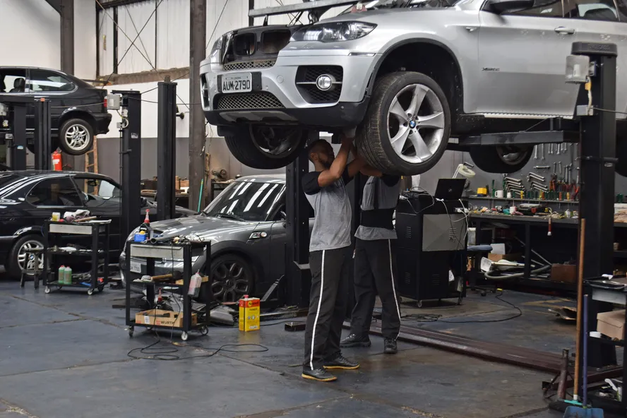 Centro Automotriz El Trébol